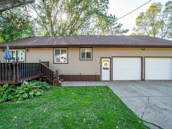 716 1st St, Glenwood City, WI 54013