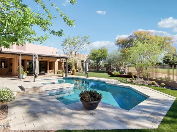 8233 E FOOTHILL Circle, Scottsdale, AZ 85255
