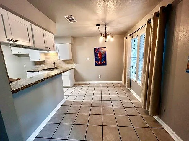 27 N Greenbud Ct — Photo 10