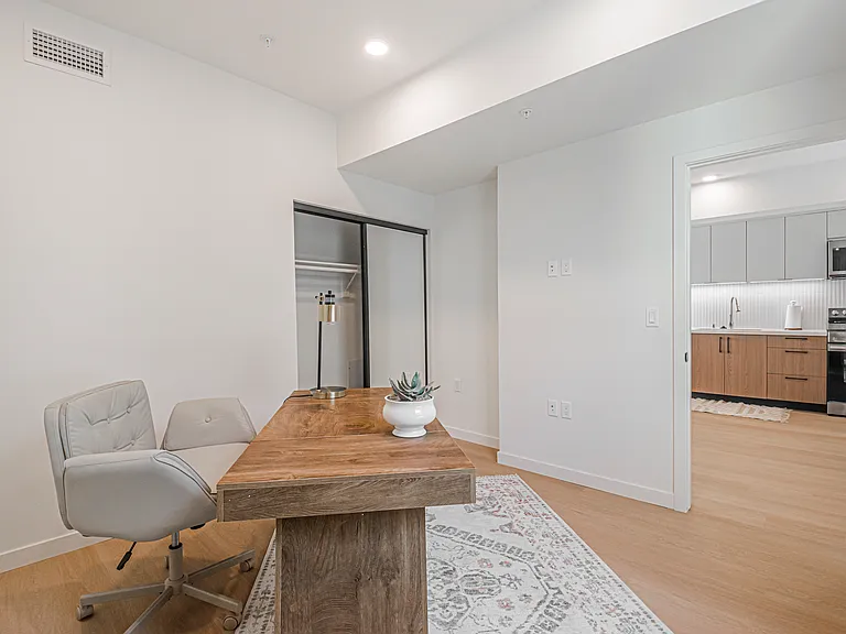 856 Gramercy Drive — Photo 73