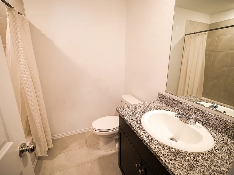 1361 Beach Dr — Photo 9