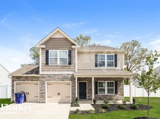 4121 Medina Ct, Pfafftown, NC 27040