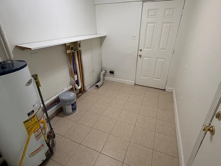 1203 W Bradley Ave — Photo 12