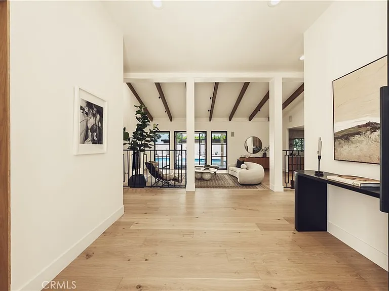 4195 Alonzo Ave — Photo 68