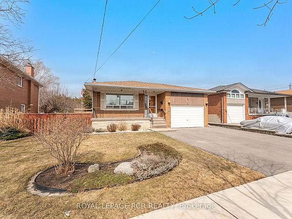 2nd image of 10 Wareside Rd