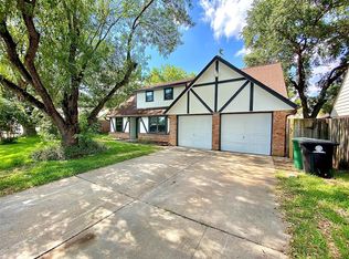 9611 Derrik Dr, Houston, TX 77080