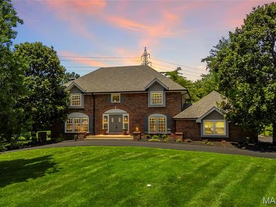 12405 Montsouris Dr, Saint Louis, MO, 63141