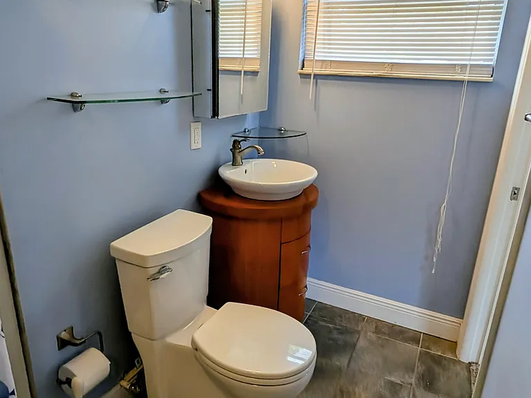 4502 S Cameron Ave — Photo 25