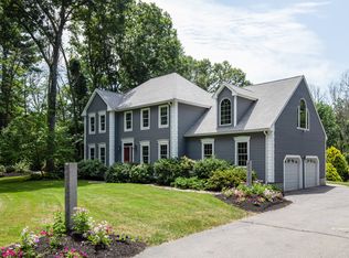 13 Plumbley Rd, Upton, MA 01568