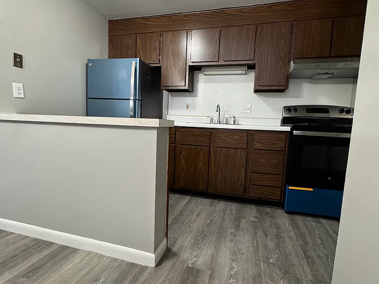 3 Dana Ct #6 — Photo 11
