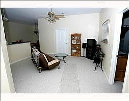 4th image of 12527 Smokey Dr