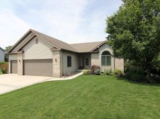 812 Brook St, Deforest, WI 53532