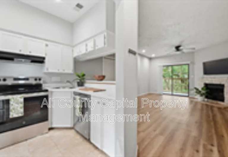 1013 Chestnut St #B1 — Photo 3