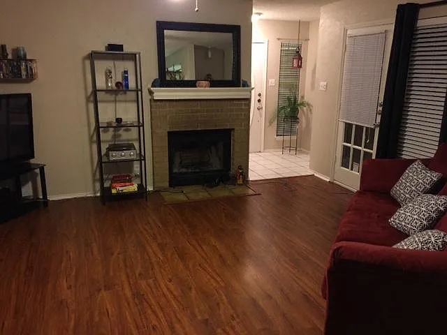 8708 Clearbrook Trl #B — Photo 5