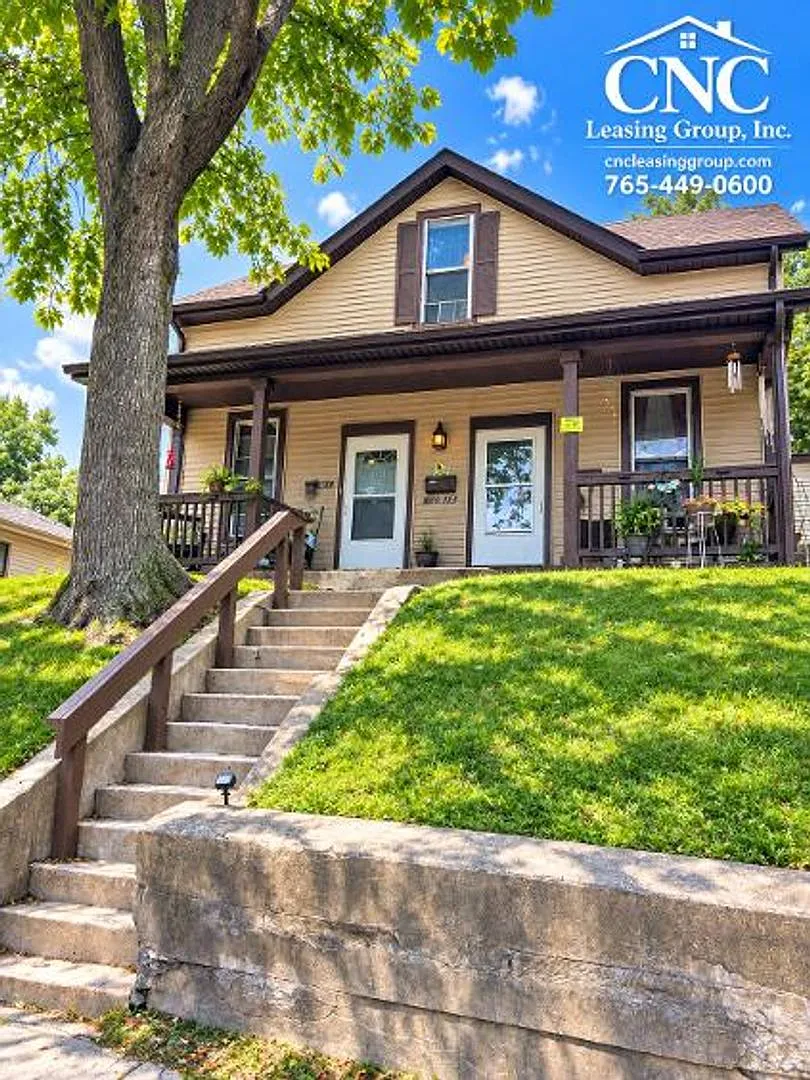 1 bed, $895 — Photo 1