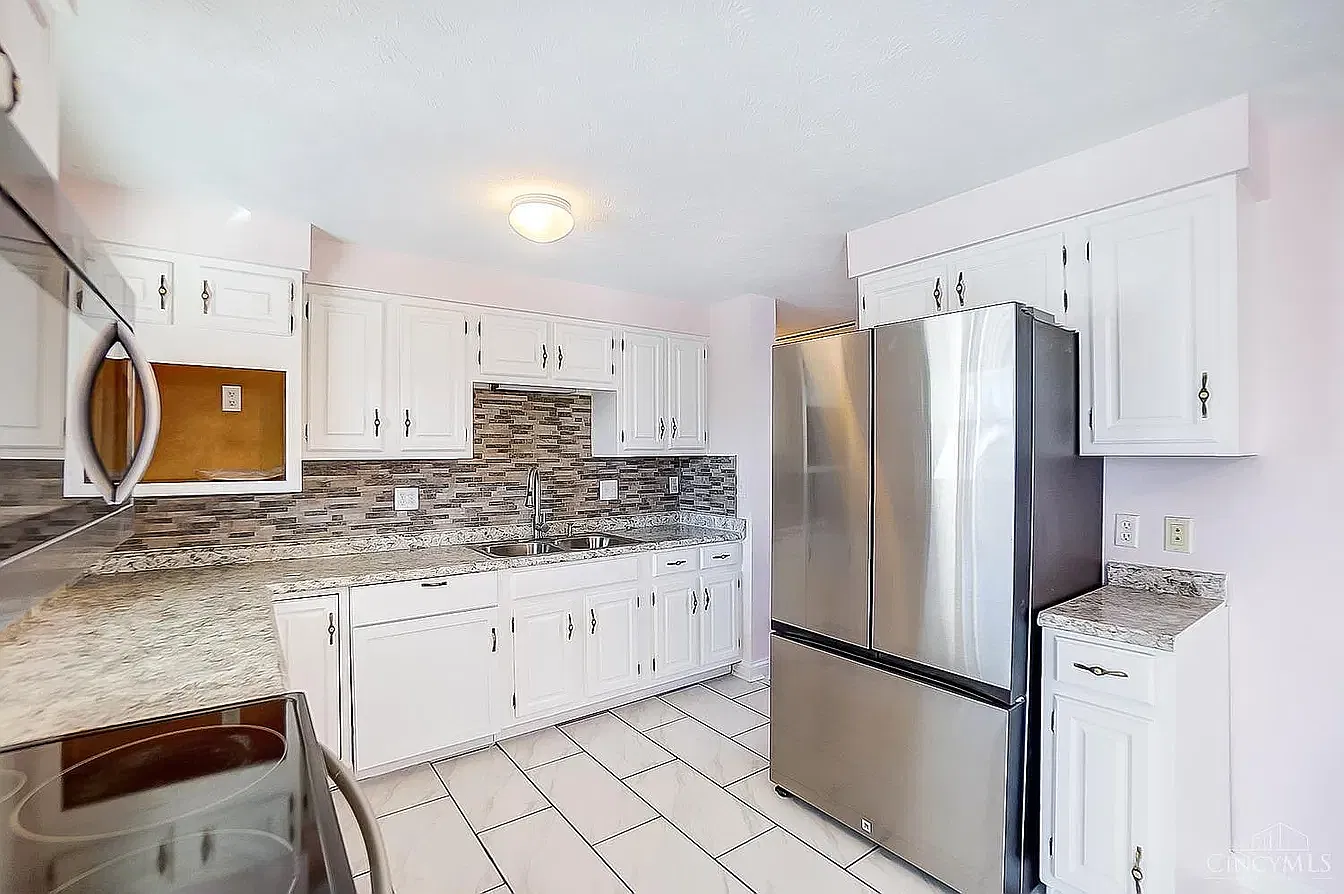 3 bed, 1724 sqft, $1,980 — Photo 4