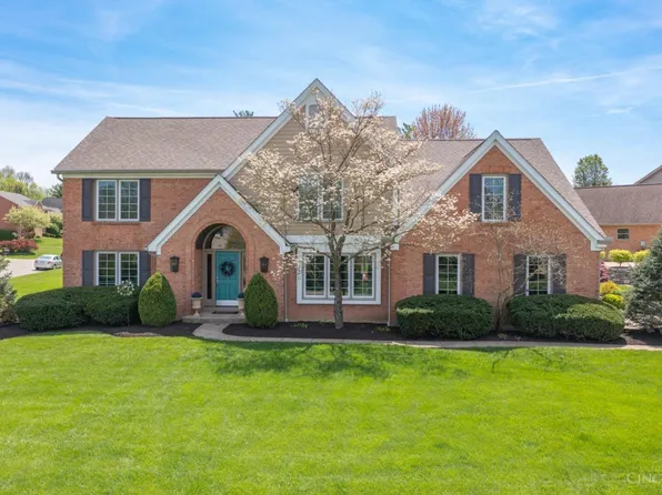 7966 Woodglen Dr, West Chester, OH 45069