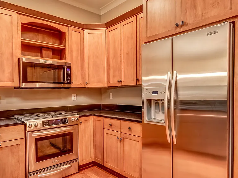 9414 Norton Commons Blvd #201 — Photo 20