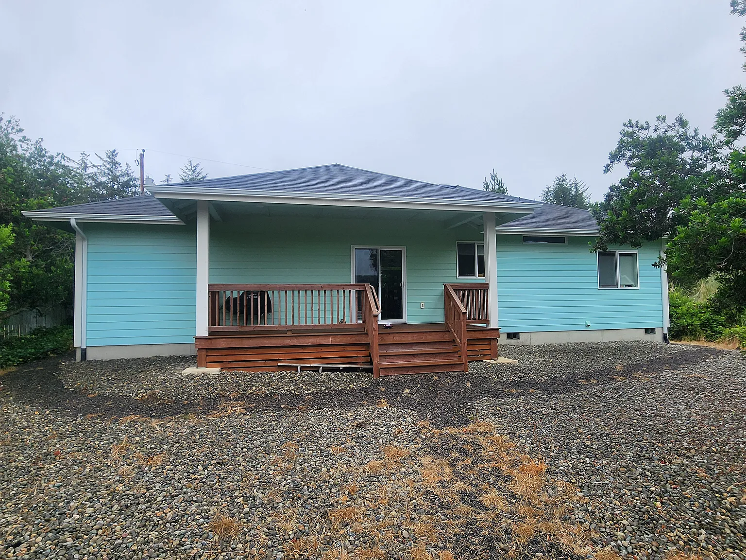 N Port Loop NW, Ocean Shores — Photo 3