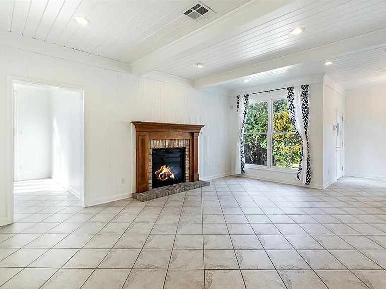 506 Centex Sportsman Club Rd — Photo 35