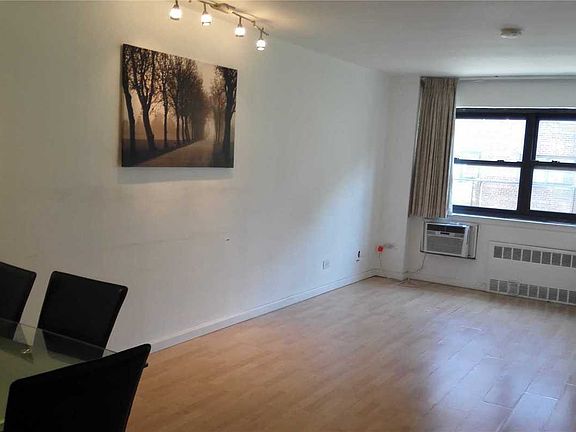 2nd image of 9431 60th Ave APT 3L