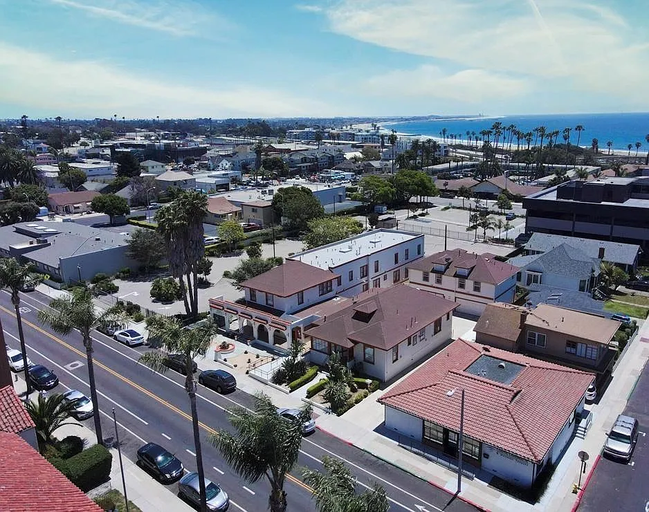 732 E. Santa Clara St. — Photo 2