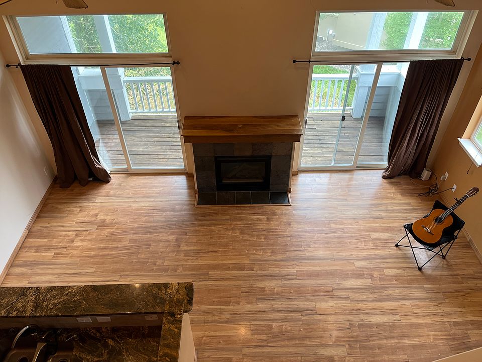 1st image of 601 Mountain Vista Cir