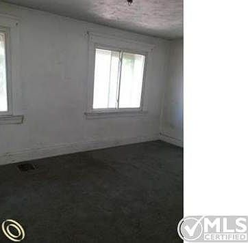 7142568133 Bed Room.JPG
