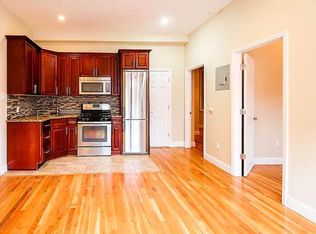 607 Gates Ave APT 1B, Brooklyn, NY 11221