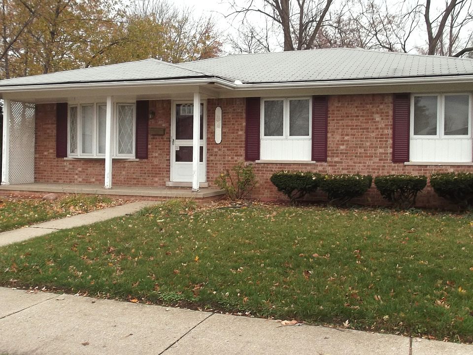 1st image of 16535 Waterman Dr