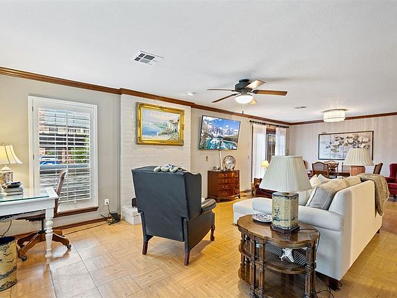 3rd image of 6325 N Villa Ave APT 115