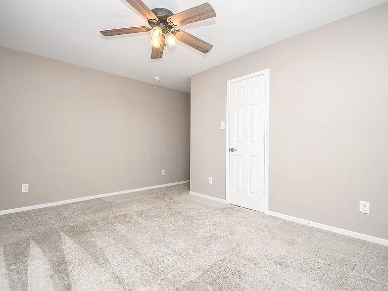4915 Ibis Lake Ct — Photo 11