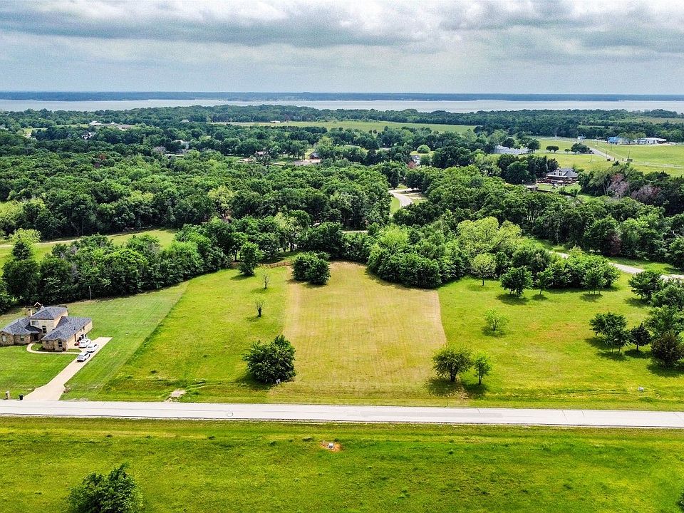 1st image of L-71 Clubhouse Dr