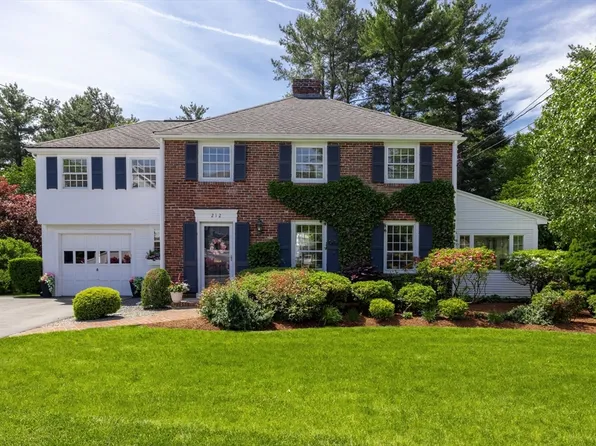 212 Broad Meadow Rd, Needham, MA 02492