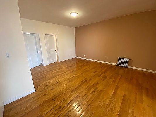 5th image of 857 Astoria Blvd APT 3