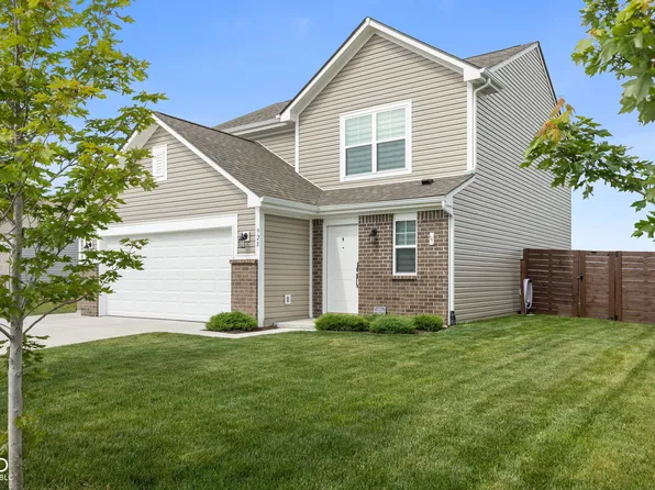 928 Borealis Dr, Franklin, IN 46131