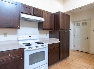 24 Main St #203, Westfield, MA 01085