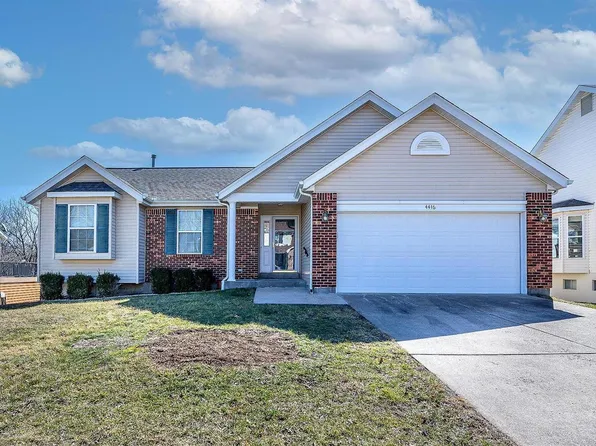 4416 Raven Point, High Ridge, MO 63049