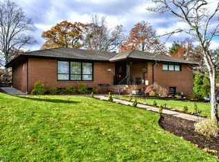 7 Jefferson Pl, Wayne, NJ