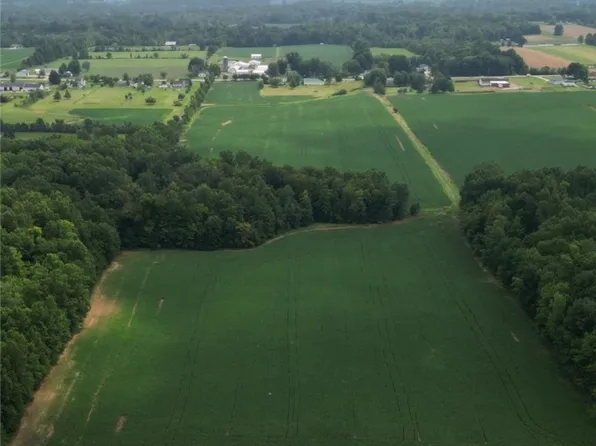 Norwalk Rd, Litchfield, OH 44253