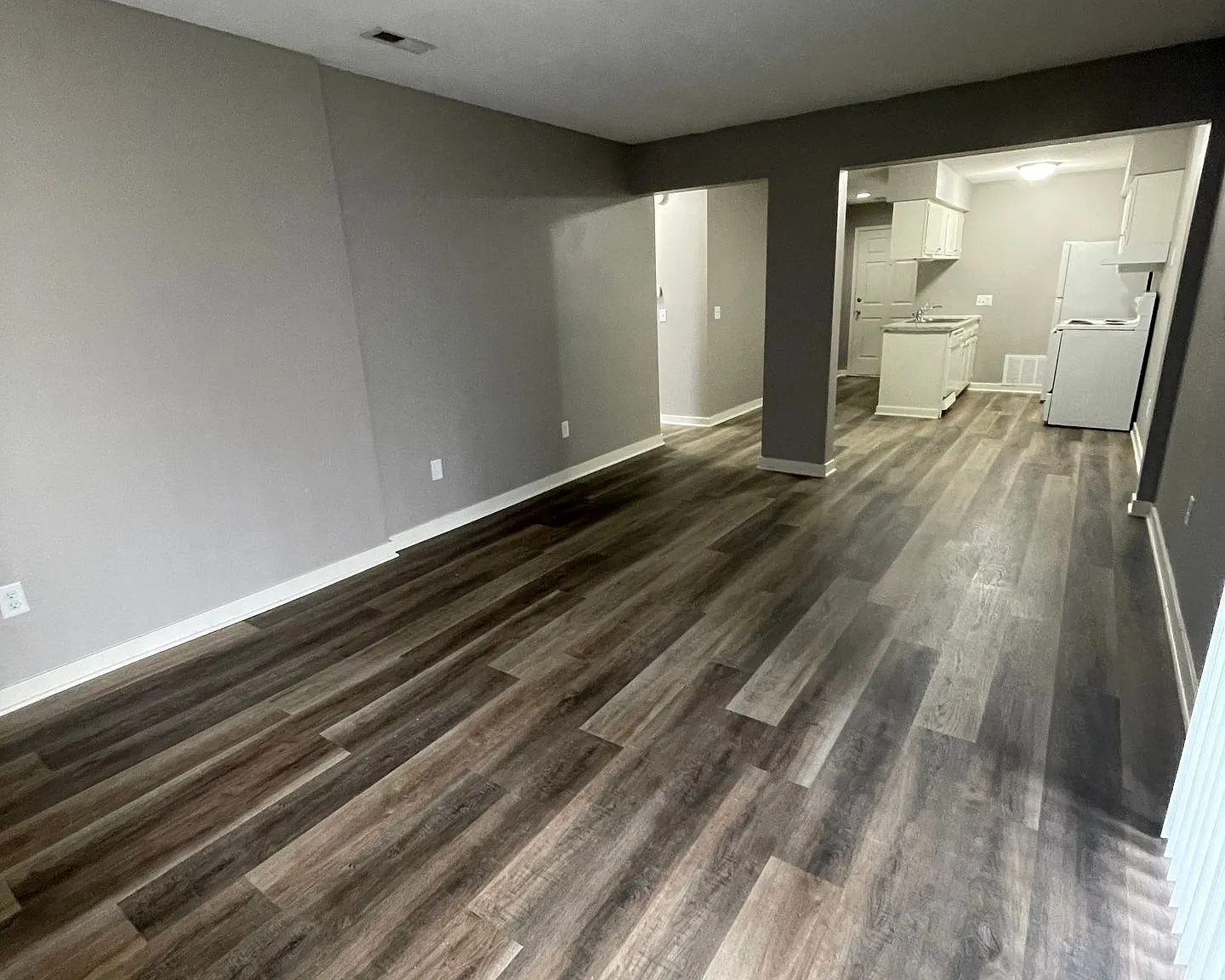 Maple Apartments — Photo 3
