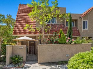 17906 River Cir APT 1, Santa Clarita, CA 91387