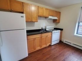 15 Victory Rd, Dorchester, MA