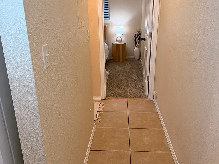 Evergreen Garden Apartments — Photo 5
