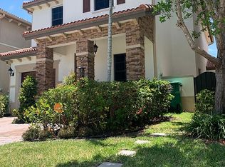 22824 SW 88th Path, Cutler Bay, FL 33190