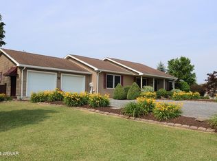 33 Julia Dr, Lock Haven, PA 17745