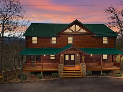 1833 Fantasy Way, Sevierville, TN, 37876