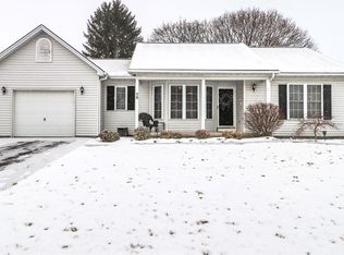 59 McKendree Dr, Rochester, NY 14616