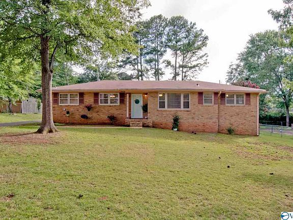 4th image of 6419 Robinhood Ln NW