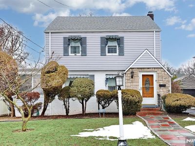 669 Ramapo Rd, Teaneck, NJ, 07666